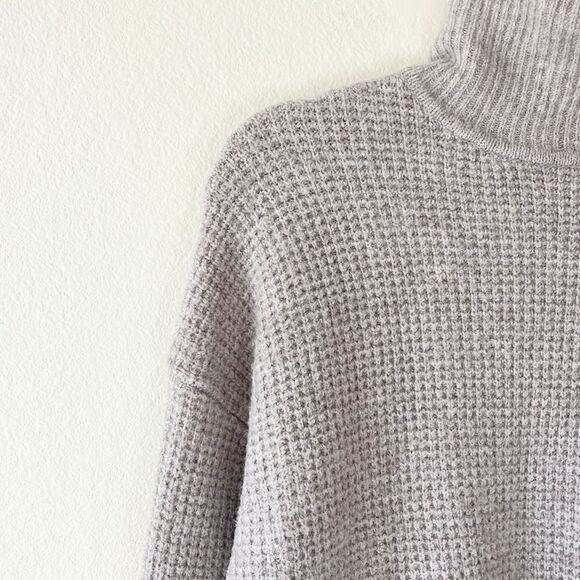Madewell Alpaca Blend Waffle Stitch Turtleneck Soft Sweater - Picture 3 of 11